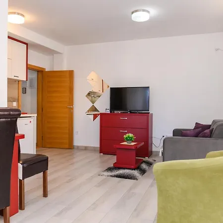 Saga Premium Garaza Parking Vauceri Ne *