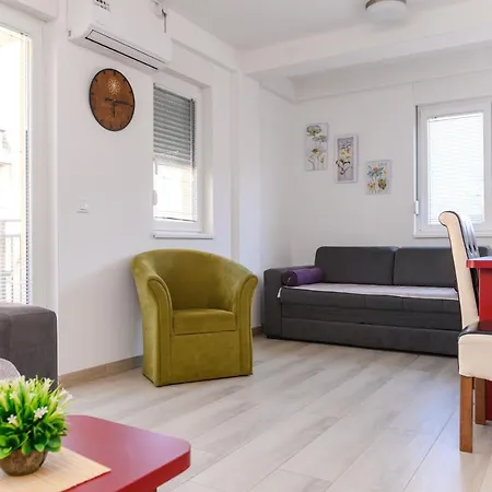 Apartment Saga Premium Garaza Parking Vauceri Ne *